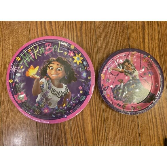 Encanto Birthday Party Decorations Supplies Backdrop w/props‎ Plates Napkins NEW - Picture 10 of 13